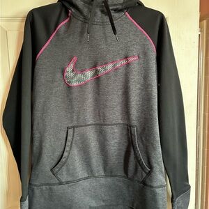 Nike Therma-Fit Hoodie in Gray and Black with Pink Detail